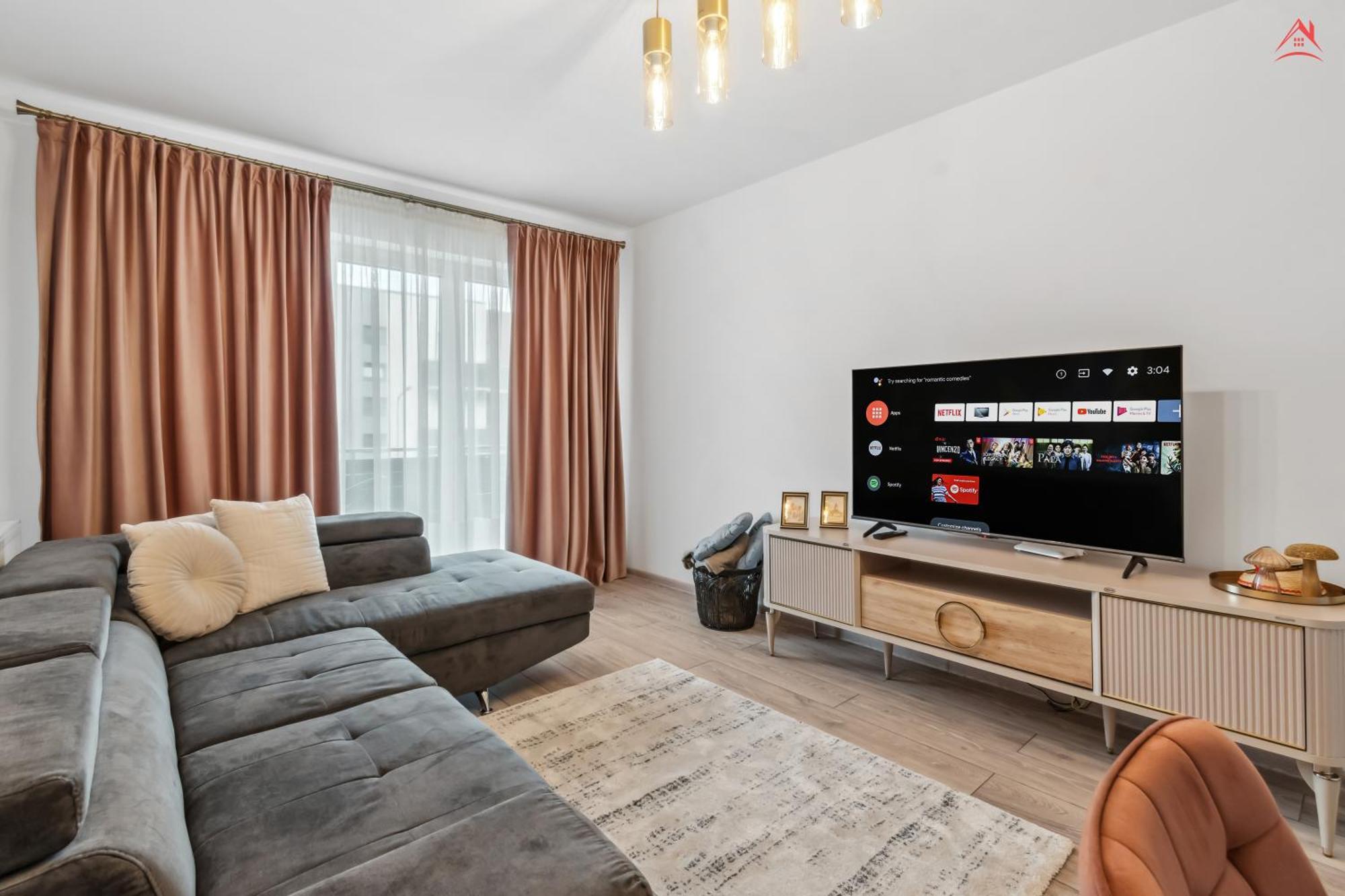D&a With Private Parking Apartment